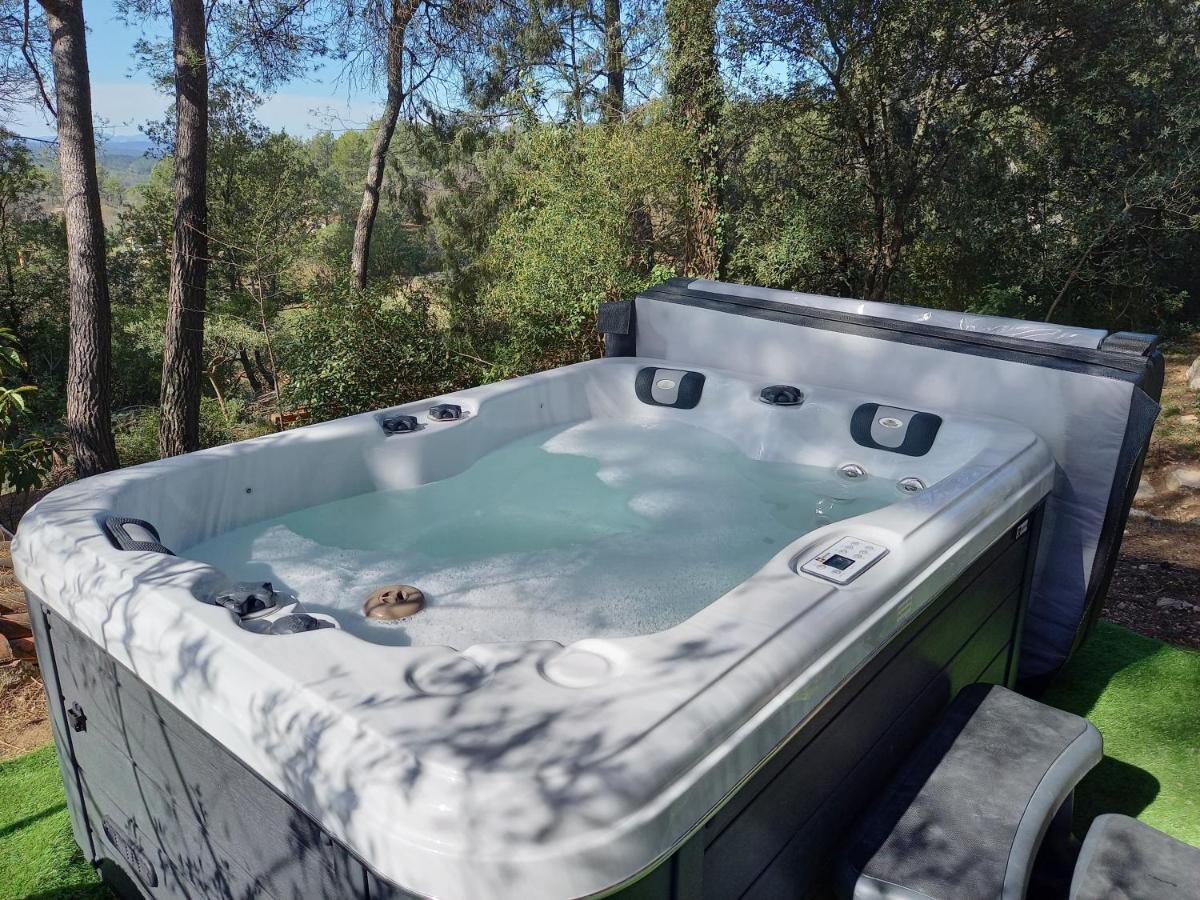 Gite Avec Spa Jacuzzi Au Coeur De Provence Cote D'Azur Saint-Antonin-du-Var Esterno foto