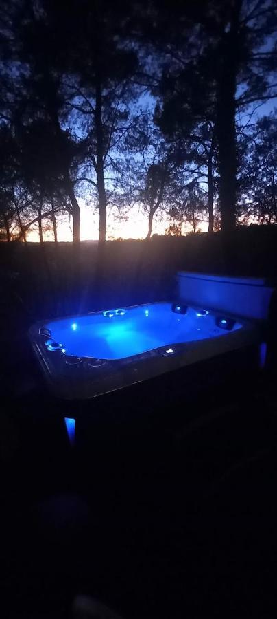 Gite Avec Spa Jacuzzi Au Coeur De Provence Cote D'Azur Saint-Antonin-du-Var Esterno foto